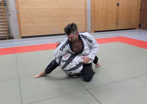 Jiu-Jitsu Genickhebel am Boden